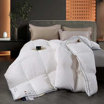 Высококачественное пуховое одеяло Премиум-класса Queen Size King Size Seasons Пуховое одеяло Мягкое и уютное с наполнителем из 95% гусиного пуха