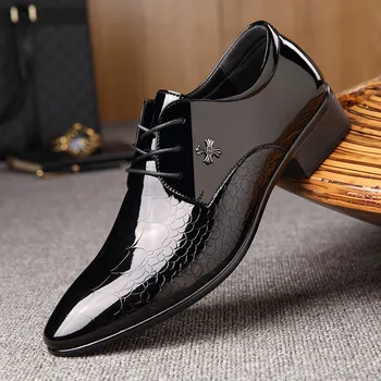 Роскошная кожаная обувь для мужчин, Новые модные мужские модельные туфли для делового ужина, Мужская Нескользящая кожаная обувь Zapatos Para Hombres