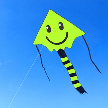 бесплатная доставка воздушный змей с улыбающимся лицом 2 шт. с леской для воздушного змея различных цветов детский воздушный змей игрушка летающий открытый рипстоп нейлоновая ткань